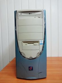 Компьютер 478,  Pentium 4 - 2.40,  1Gb DDR1, 20 IDE