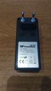 Зарядка для аккумуляторов GP PB25GS