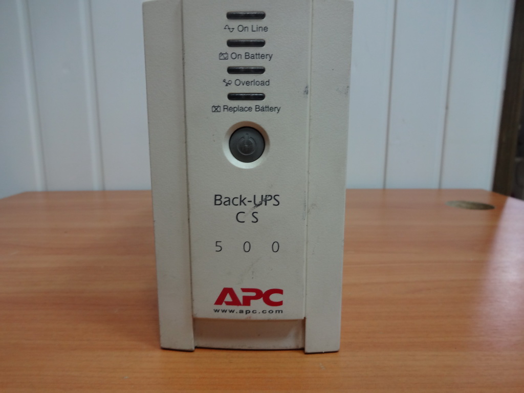 Back-ups CS 500. APC back-ups CS 500. АКБ для APC back-ups CS 500. ИБП back-ups CS 500 характеристика. Apc back cs 500